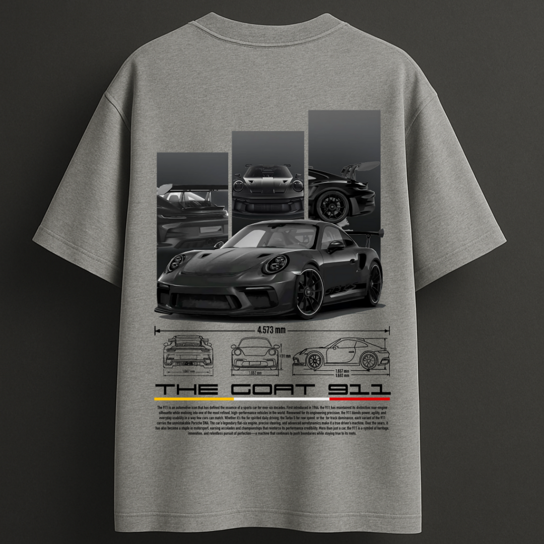 Oversized Porsche 911 GT3RS