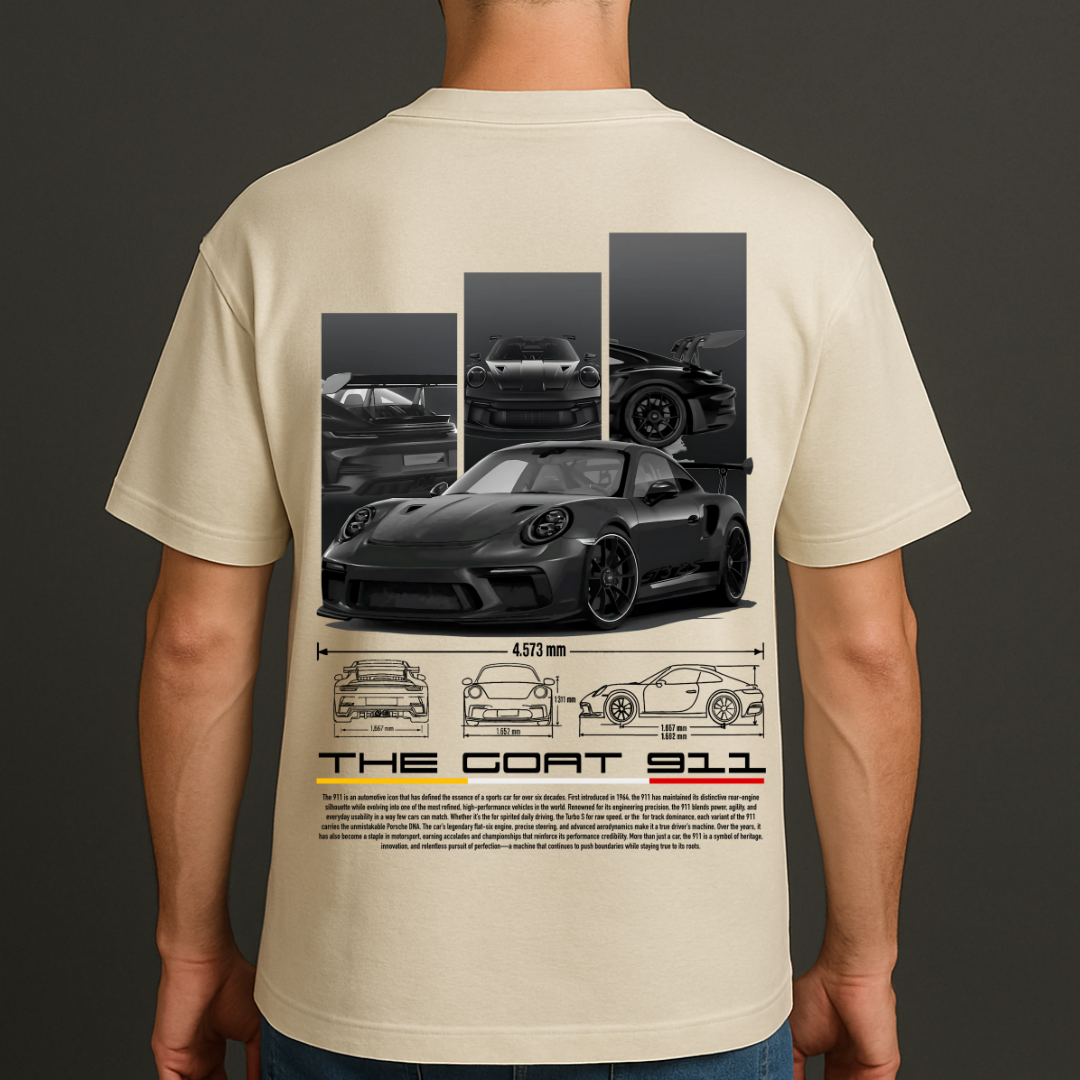 Oversized Porsche 911 GT3RS